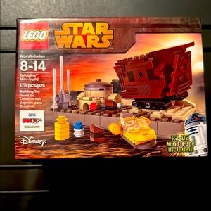 Lego Fan Expo Exclusive. Tatooine Mini-build, number 0733/1000.